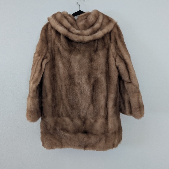Littmin's Furs Milwaukee Mink Fur Coat - Picture 10 of 11